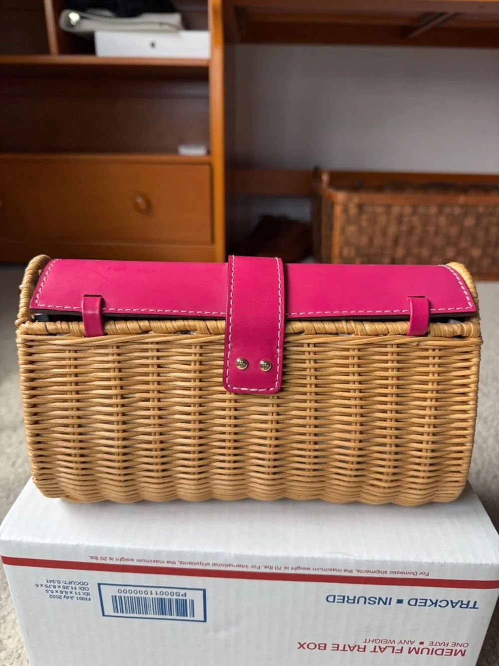 Francis Valentine wicker crossbody clutch. Brand new. Never used. No tag. - Picture 2 of 4